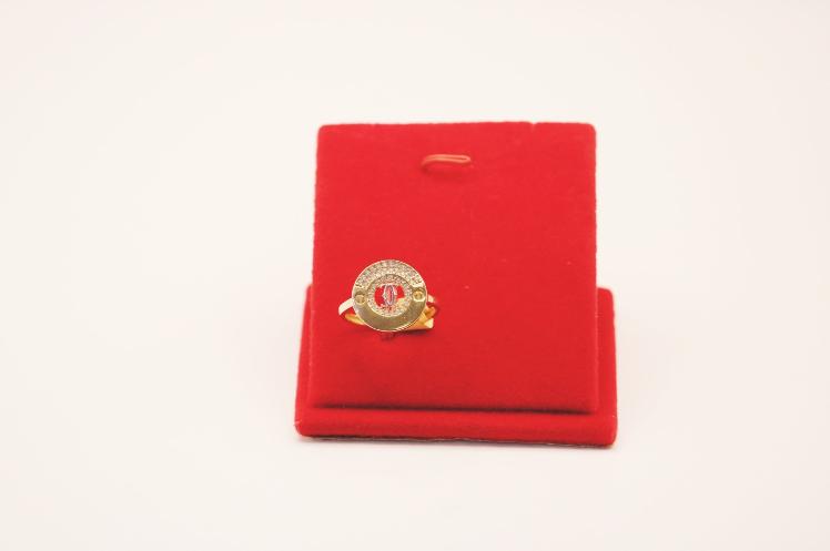 Circle women ring 14k