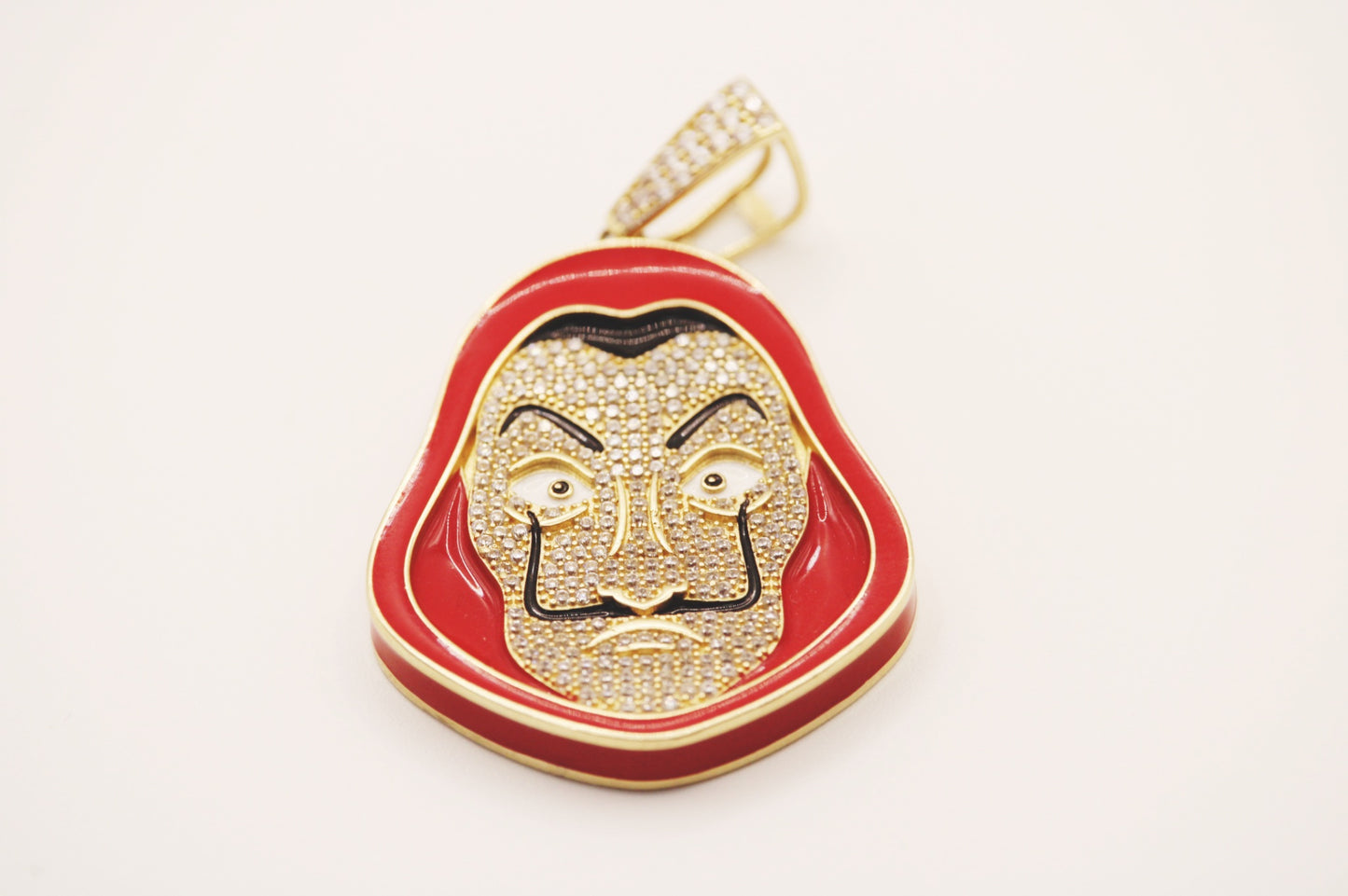 Casa de papel face pendant 14k