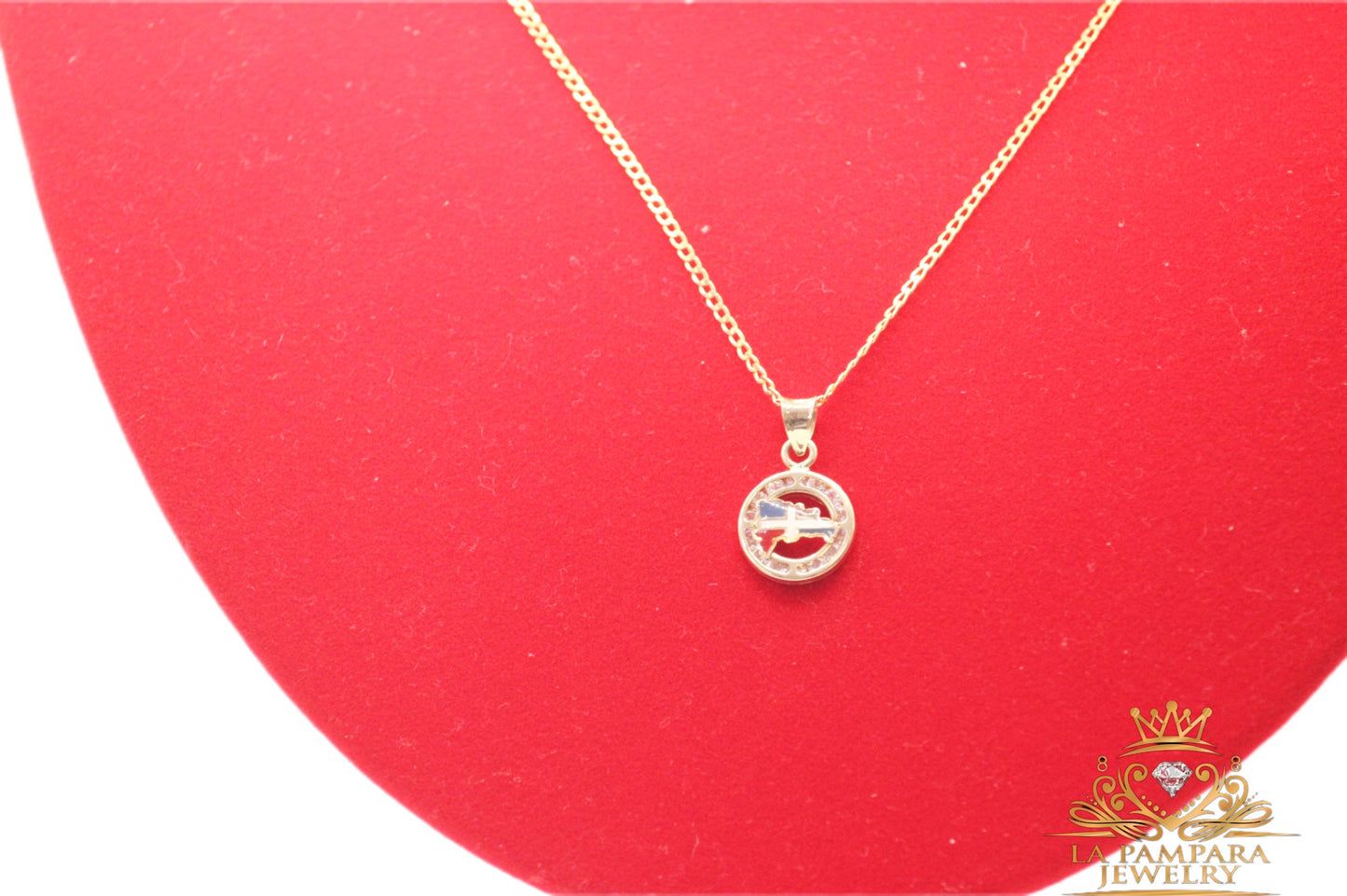 Cuban chain small round dominican flag 14k gold
