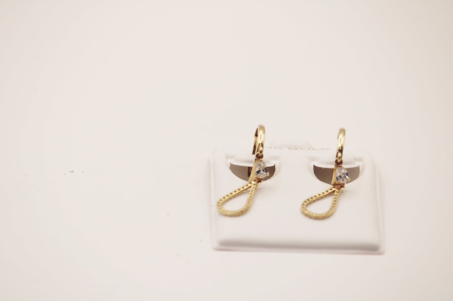 14k Hoop earring