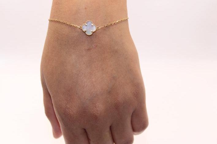 White fancy women bracelet 14k