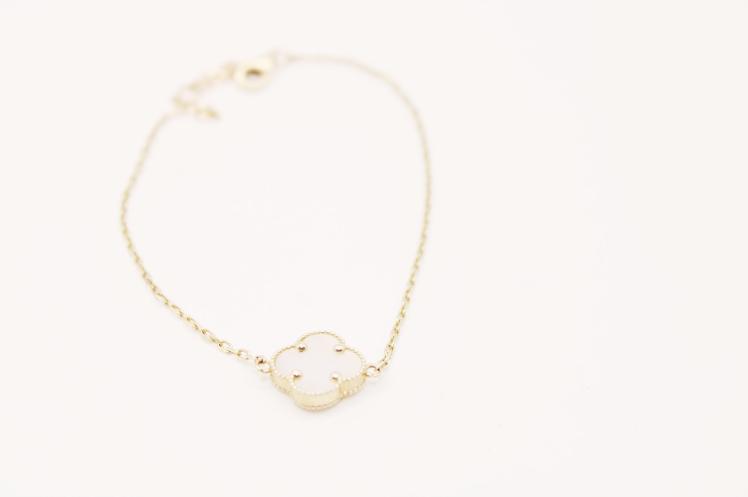 White fancy women bracelet 14k