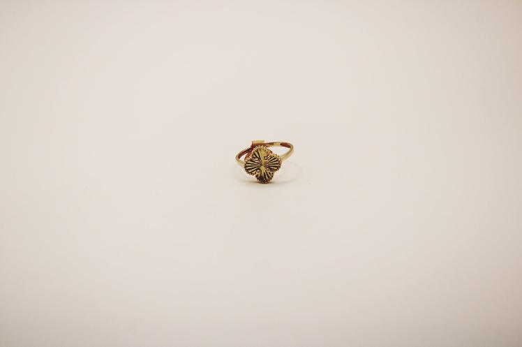 Women ring classic 14k