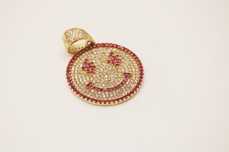 Smelling emoji pendant 14k