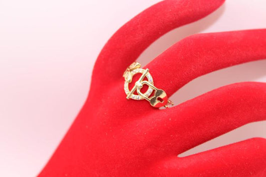 Belt style women ring 14k gold