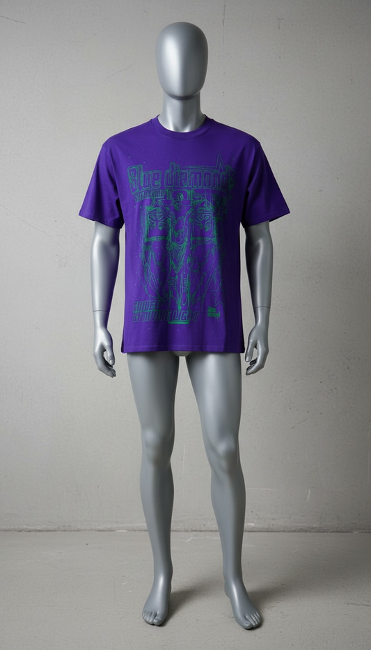T-Shirt Morada “Blue Diamond” con Diseño Gráfico Verde – Estilo Street Art