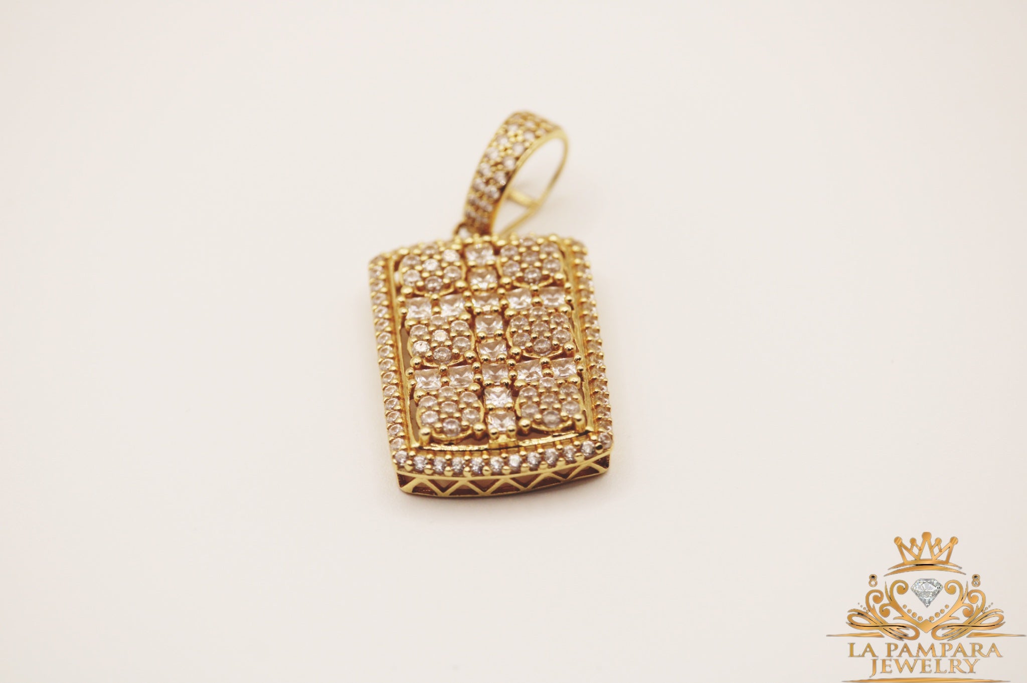 Fancy gold pendant 14k