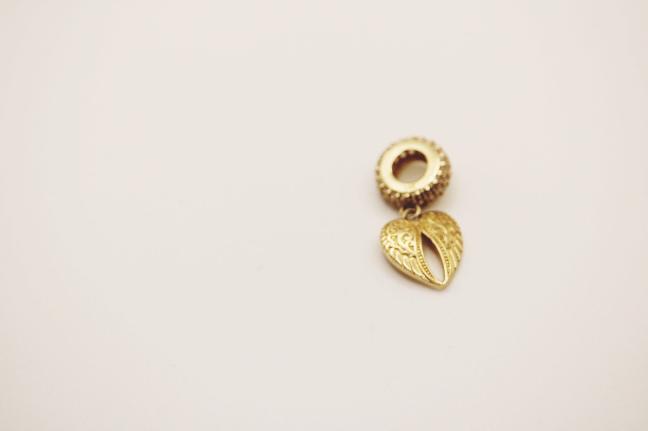 Wings Bracelet charm 14k