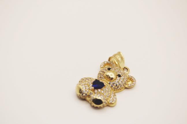 Blue stone   bear pendant 14k