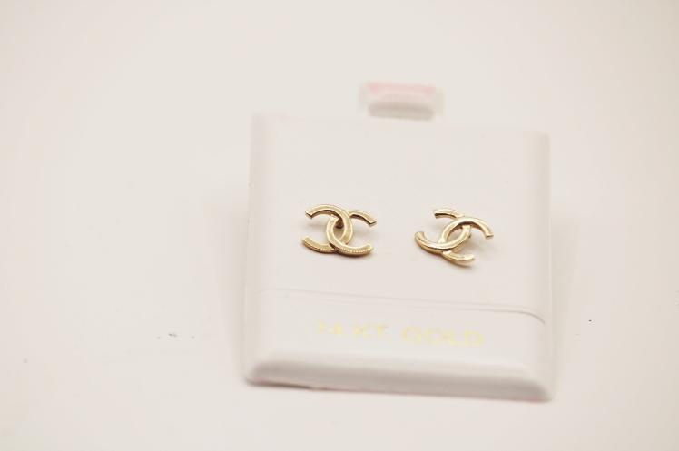 Fancy 14k Earring