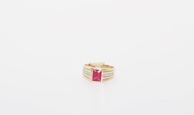 Red CZ stone Ring 14k