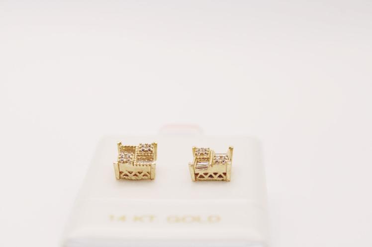 Tower style earring 14k