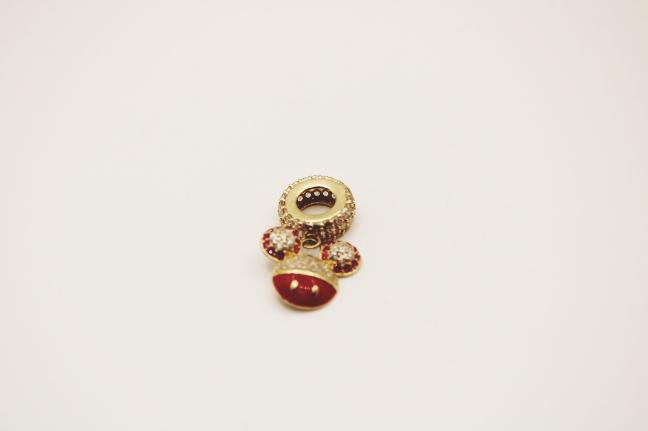 Lady bug Bracelet charm 14k