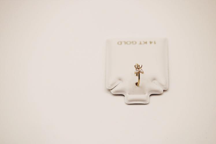 Noce piercing 14k