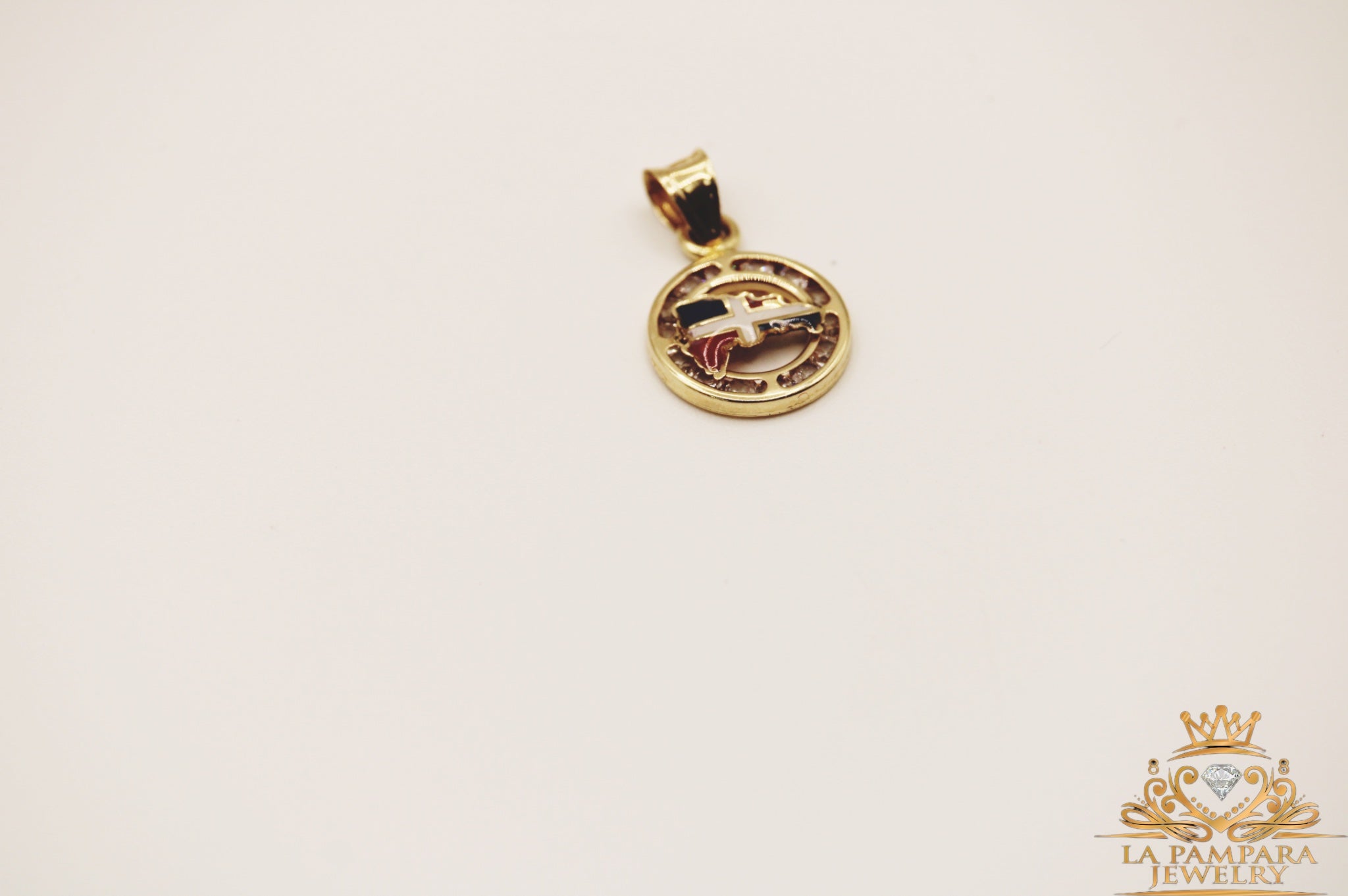 Dominican flag small pendant 14k