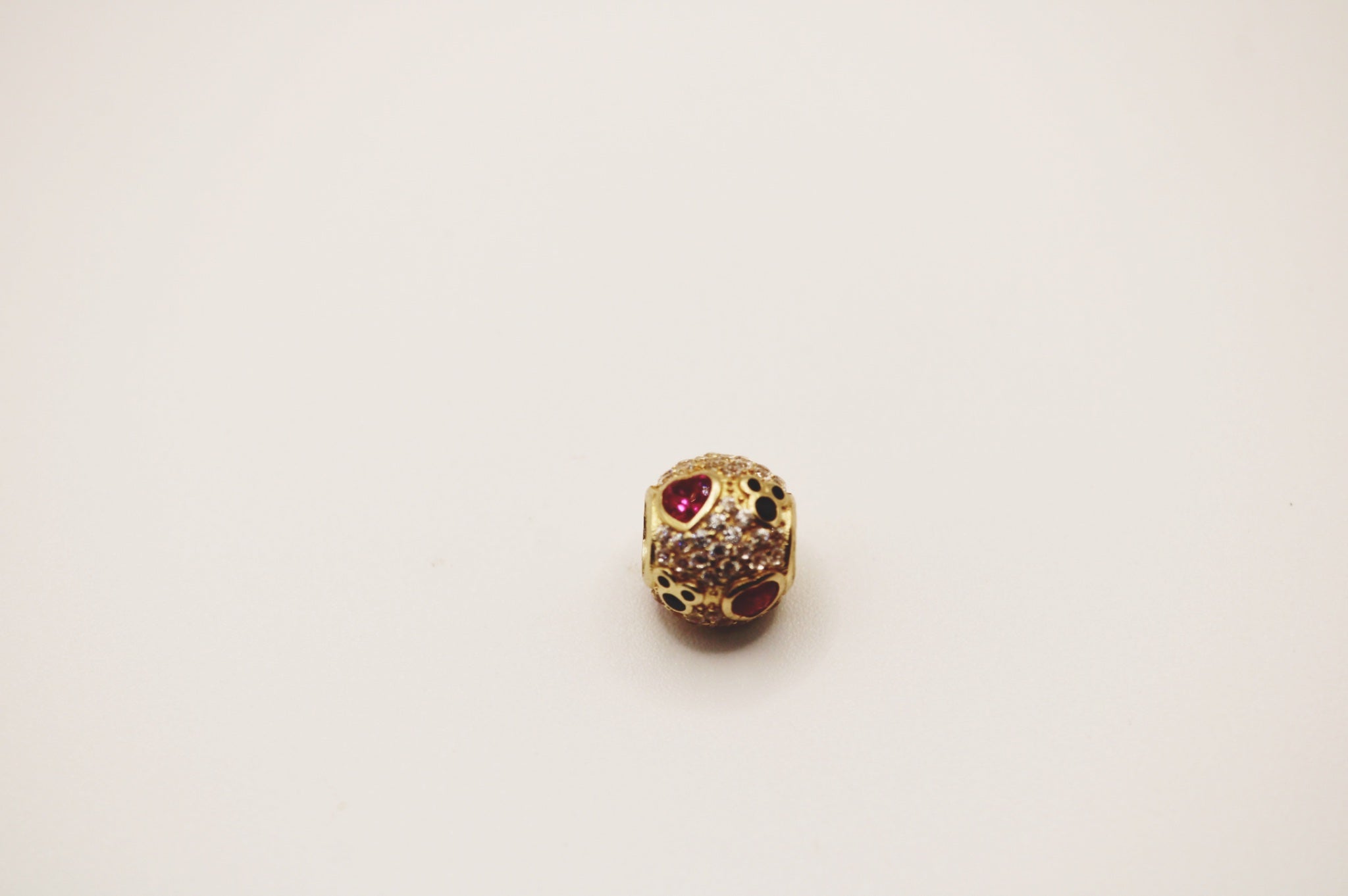 Round colors charm 14k