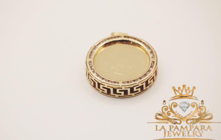 Small photo round pendant 14k